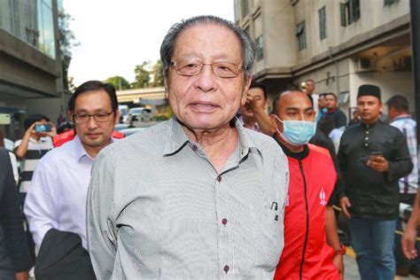 Amending notification regarding political parties and their symbol dated 01.03.2021. Kit Siang: Can all political parties agree not to have an ...