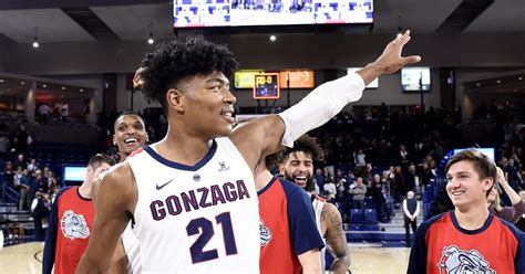How To Watch The Gonzaga Bulldogs Battle The Tennessee Volunteers Mid