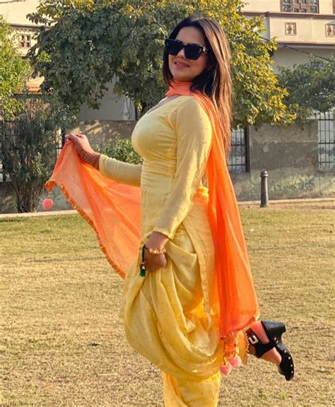 Punjabi Sexy Indian Desi Girls Hot South Indian Actre