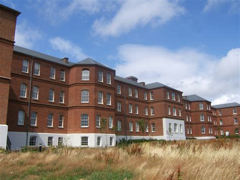 Essays on the condition of the social situation of mental patients and other inmates is a 1961 collection of four essays written by sociologist erving goffman. Knowle Hospital, Fareham - County Asylums