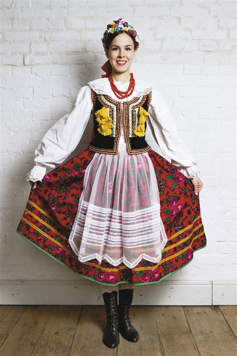 A Few Examples Of Polish Regional Dresses Polish Folk Costumes