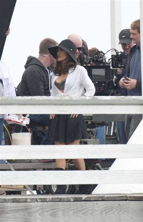 Salma Hayek On The Set Of How To Make Love Like An Englishman In Los