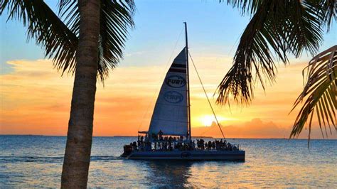 Captain ruder is licensed through the us coast guard and holds a 100 ton masters license. Key West Live Music Sunset Cruise | Commotion on the Ocean