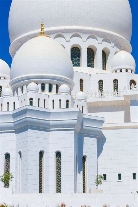 Domes Of Shaiekh Zayed Mosque Abu Dhabi Stock Photo Image Of East