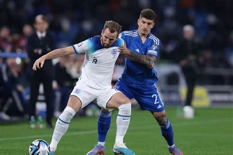 What Tv Channel Is England Vs Italy Tonight How To Watch And Kick Off