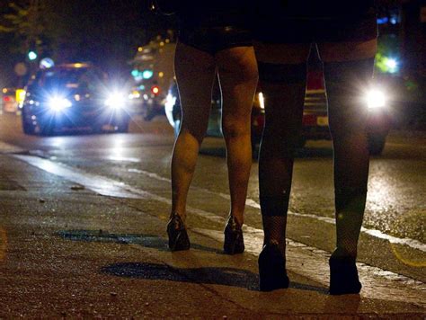 Prostitution Knallhart Frauen Bieten Sich In Zürich Für 20 Franken An