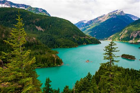 How To Plan An Epic Day Trip From Seattle To North Cascades National