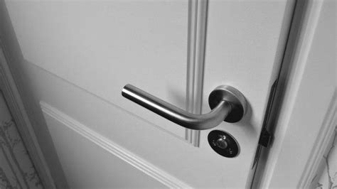 10 Cara Buka Pintu Kamar Yang Kuncinya Hilang General Tips