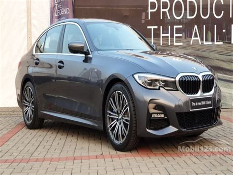 Just like other variants of the current 3 series we've driven in the past, the test vehicle's ride/handling balance is top notch. Jual Mobil BMW 330i 2020 M Sport 2.0 di DKI Jakarta ...