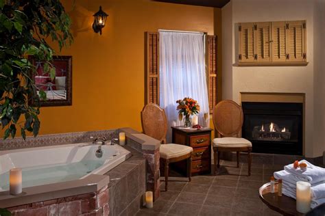31 Romantic Hotels With Hot Tubs In Room In Michigan