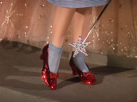 Dorothys Shoes The Wizard Of Oz Photo 1590778 Fanpop