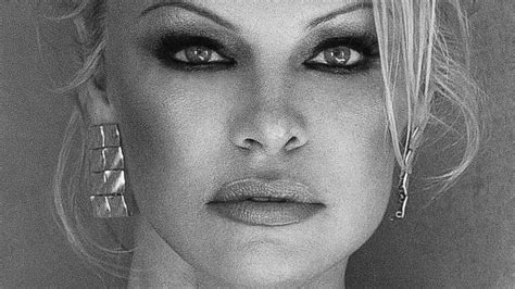 Un Libro Y Una Serie Las Explosivas Confesiones De Pamela Anderson Infobae