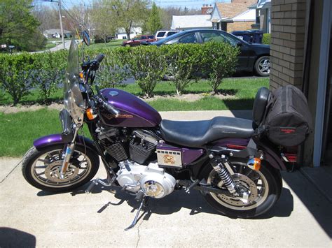 Cast wheels 19 front, 16 rear, twin front discs, flat track handlebars, more sophisticated suspension. 2000 Harley-Davidson® XL1200S Sportster® 1200 Sport ...