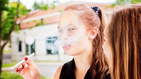 Do E Cigarettes Encourage Smoking School Children More Likely To Try