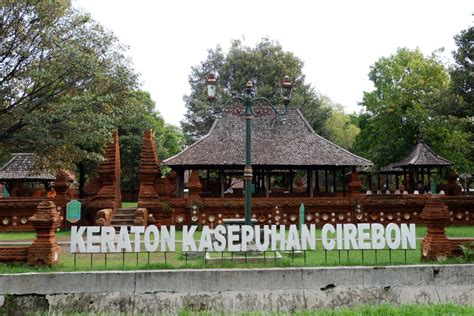 Keraton Kasepuhan Cirebon Tiket And Keunikan Desember 2023