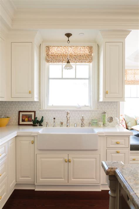 Colorful Cottage Kitchen Take The Tour Town And Country Living