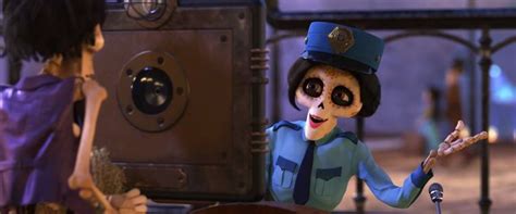 Hectic Héctor Posts Tagged Daily Coco Screencap Disney Animation