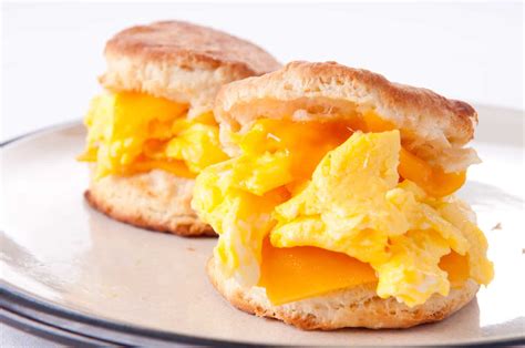 Fast food restaurants that are the healthiest as well as the not so healthy. Eating a Healthy Fast-Food Breakfast -Diet Detective