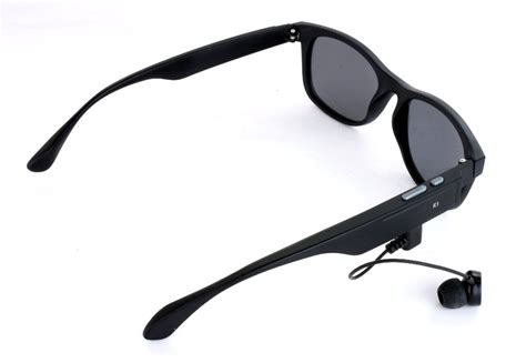 Mobilegear Wayfarer Bluetooth Sunglasses Polarized Lenses Wireless