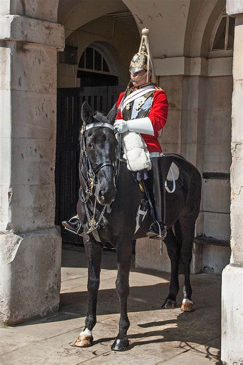 Mounted Trooper Of The Household Cavalry Horse Guards Lo Flickr