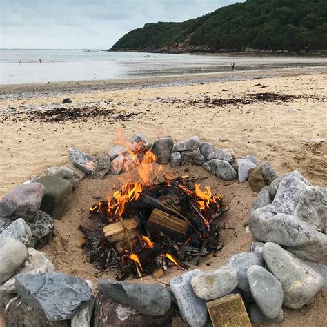 8 Tips For A Safe Beach Campfire Dairy Diary