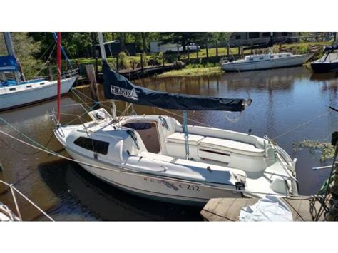 2000 Hunter 212 Sailboat For Sale In Louisiana