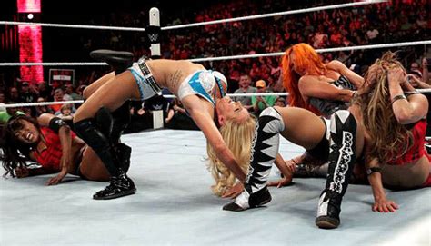 Triple Threat The Future Of Wwe S Divas Division Smark Out Moment