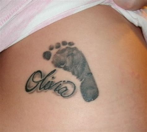 Tatuajes de pies de bebé Pies de bebe Tatuajes bebe