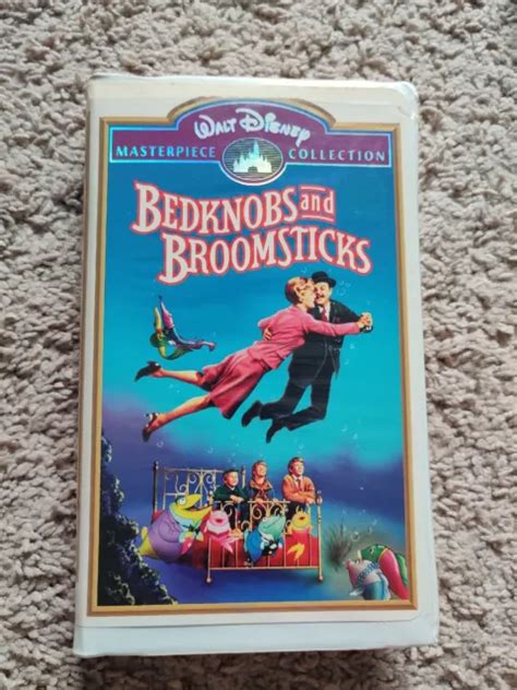 Vintage Walt Disney Home Video Vhs Clamshell Bedknobs And Broomsticks