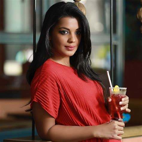 Unseen Hot Photos Of Actresses Mugdha Godse Unseen Hot Pics My Xxx Hot Girl