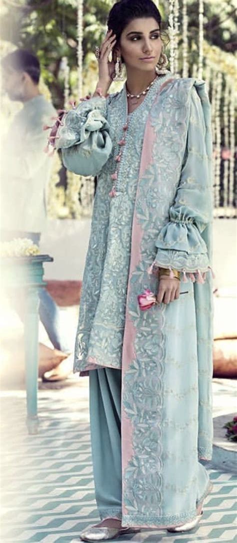 Brides Side Baat Pakki Dholki Nikkah Outfit Inspo Pakistani Party Wear Desi Clothes Nikkah