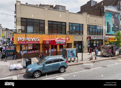 Harlem Street Scene In New York City Stock Photo Alamy