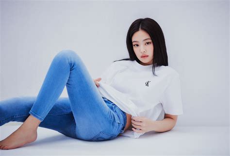Blackpink Jennie For Calvin Klein Jeans Pictorial March 2020 Hdhr K Pop Database
