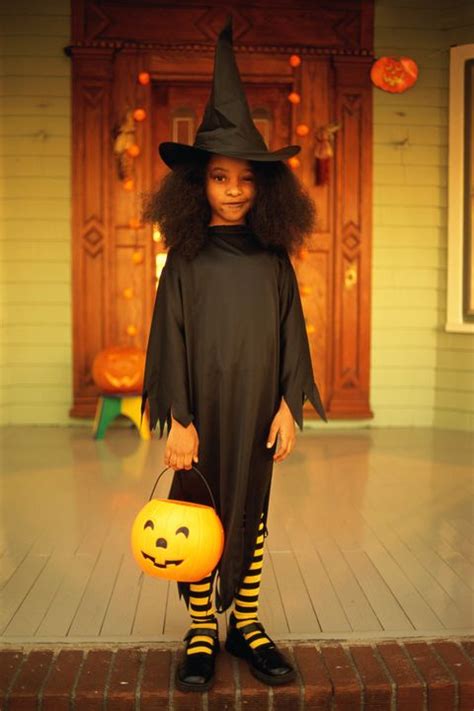 22 Easy Diy Witch Costumes For Halloween 2020
