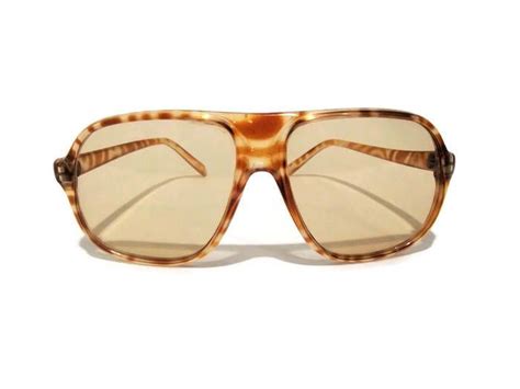 Vintage 1970s Mens Amber Tinted Italian Sunglasses Square Frames Tortoiseshell Giraffe Style