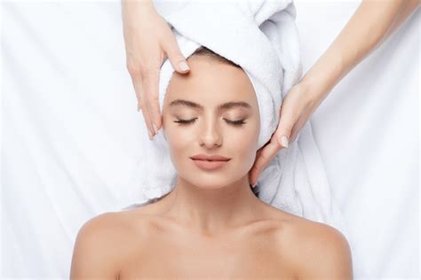 Anti Aging Facials What They Are And How They Work
