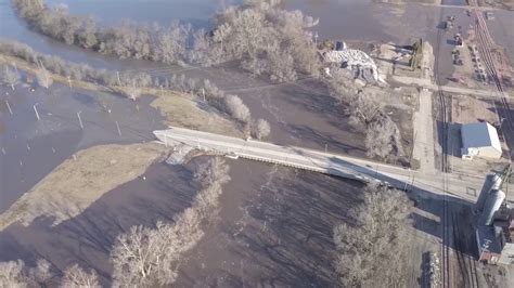 Drone View Of Historic Nebraska Flooding 3 16 2019 Beatrice Nebraska Youtube