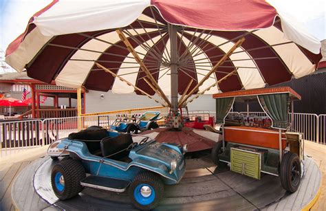 Hampton Cars - Fantasy Island Amusement Park