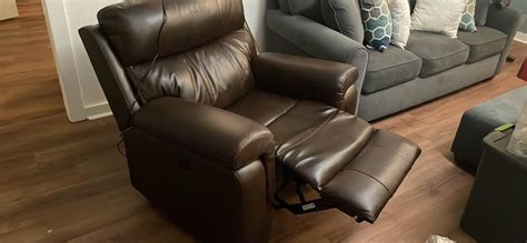 Broyhill Leather Power Recliner Sofas Loveseats And Sectionals