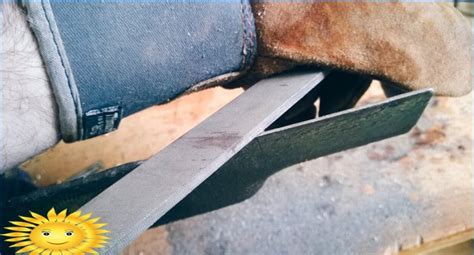 Ways to sharpen your lawn mower blades. Do-it-yourself correct sharpening of a lawn mower knife