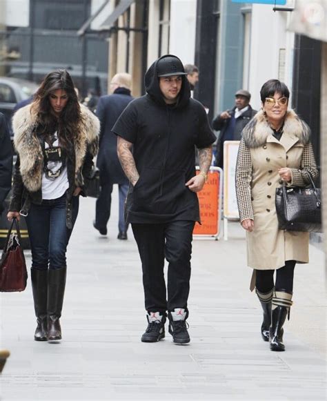 Photo Exclusif Rob Kardashian Son Ex Naza Jafarian Et Sa Mere Kris Jenner A Londres Le 4