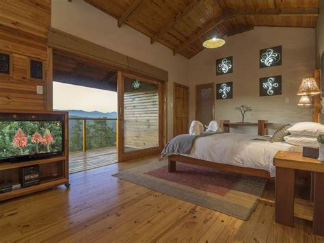 Knysna vacation rentals knysna packages flights to knysna knysna restaurants knysna attractions knysna shopping. Knysna forest cabin accommodation | Forest cottage, Forest ...