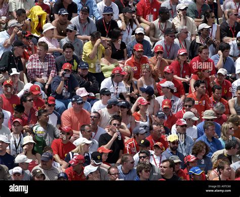 Crowd Eric Dufresne Hi Res Stock Photography And Images Alamy