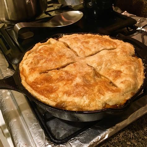 [homemade] Cast Iron Skillet Apple Pie R Food