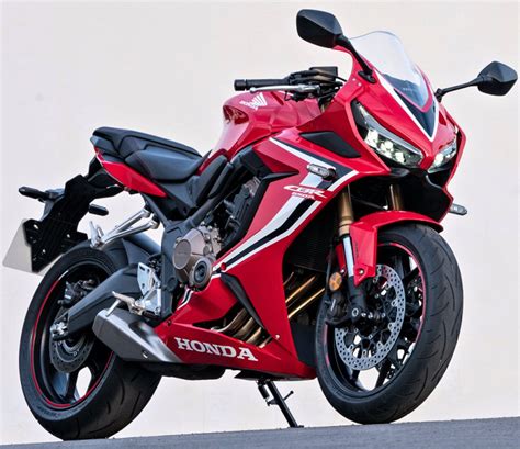 The 2015 honda cbr650f is an interesting motorcycle. Honda CBR 650 R 2020 - Fiche moto - Motoplanete