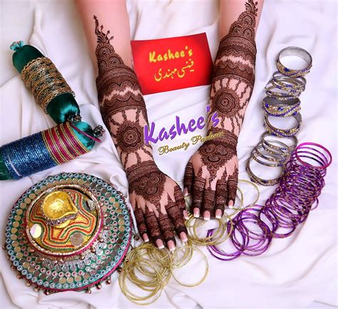 Browse through our royalty free design photos and home interior pictures. Stylish Mehndi Designs Collection 2018-2019 by Kashee ...