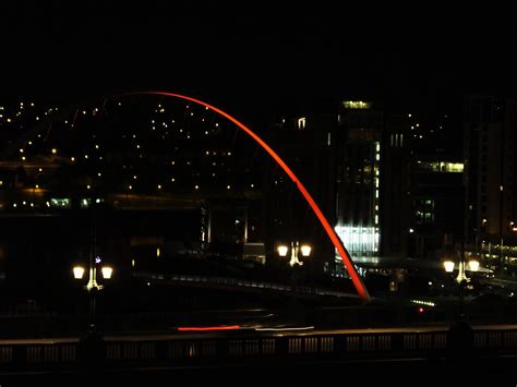 Millenium Bridge Newcastle Upon Tyne James Waine Flickr
