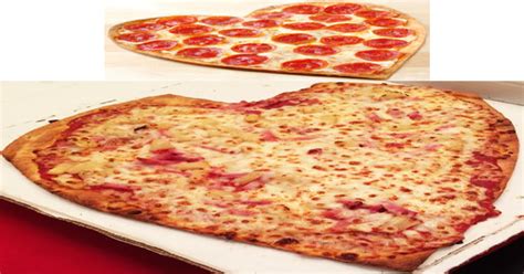 Ordered Papa John S Heart Shaped Pizza Expectationvsreality