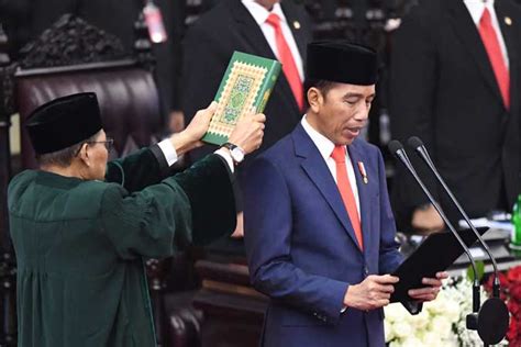 Ini Sumpah Yang Dibaca Jokowi Saat Pelantikan Presiden