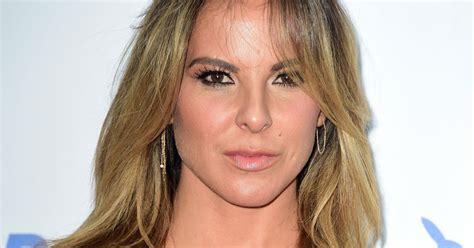 El chapo's beauty queen wife stays loyal. Jane the Virgins Kate del Castillo Is Under Investigation ...